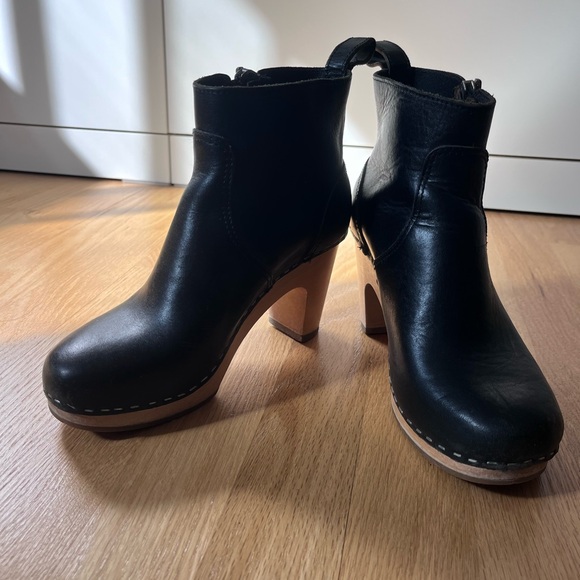 Swedish Hasbeens Clogs - Picture 4 of 5